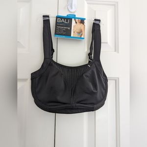 BALI Soma SPORT MAX SUPPORT Underwire Sports Bra Black W 32D NEW .